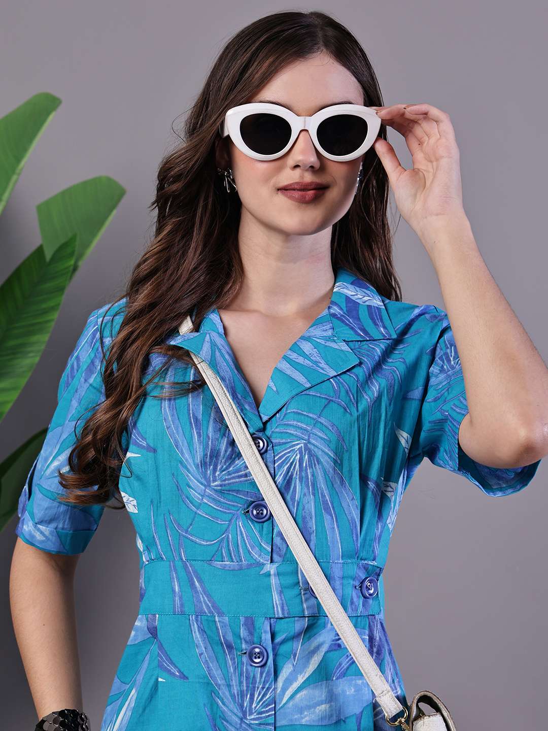 Women's Blue Floral Cotton Pleated Midi Dress with Collar - Image 4